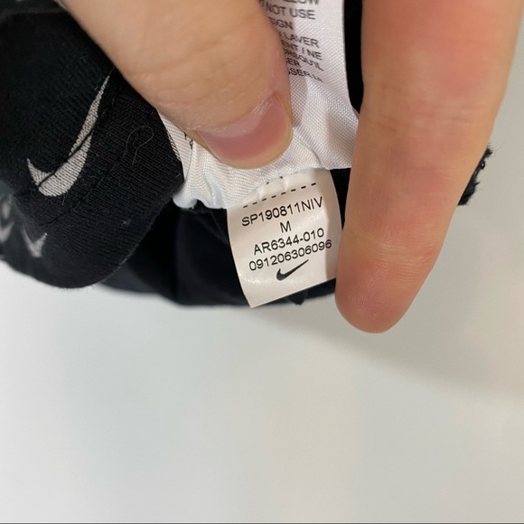 Nike Allover Swoosh Crop Top Tee T-Shirt Essential Short Sleeve Logo Print Med - Picture 6 of 7